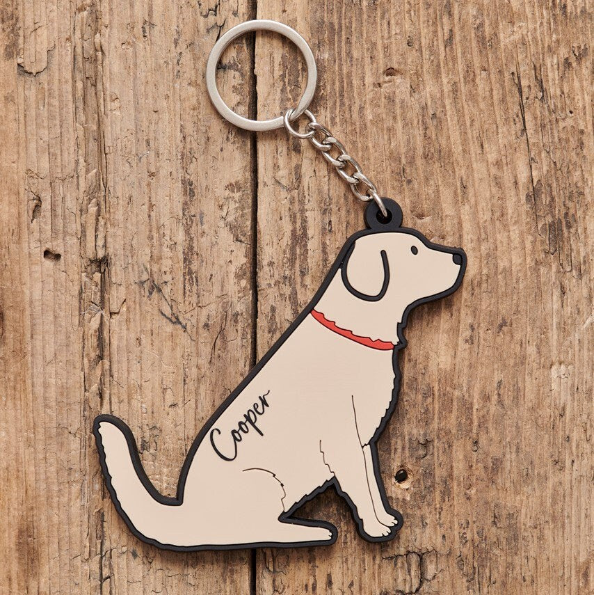 Personalised Golden Retriever keyring with name — perfect gift for Golden Retriever owners