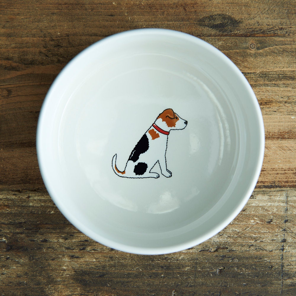 Inside view of Jack Russell dog bowl — ceramic bowl with Jack Russell illustration on the inside, dishwasher and microwave safe