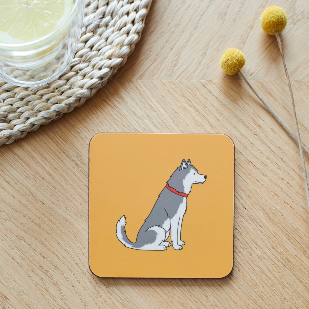 Close-up of Husky / Malamute coaster — sustainably sourced eucalyptus wood with cork backing, heat-resistant and easy to wipe clean